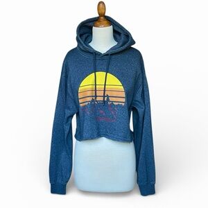 Eddie Bauer Cropped Retro Graphic Outdoor Sunset Long Sleeved Hoodie Size Large